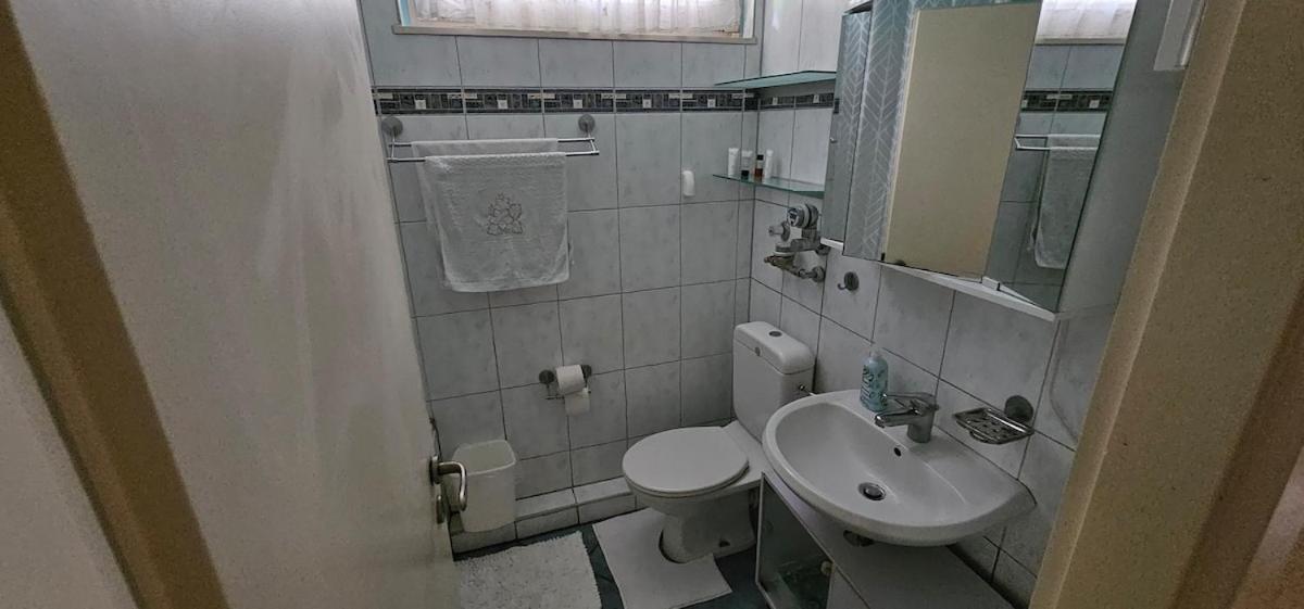 Espaco Tranquilo Mit Guter Anbindung Zu Duesseldorf Messe Apartment